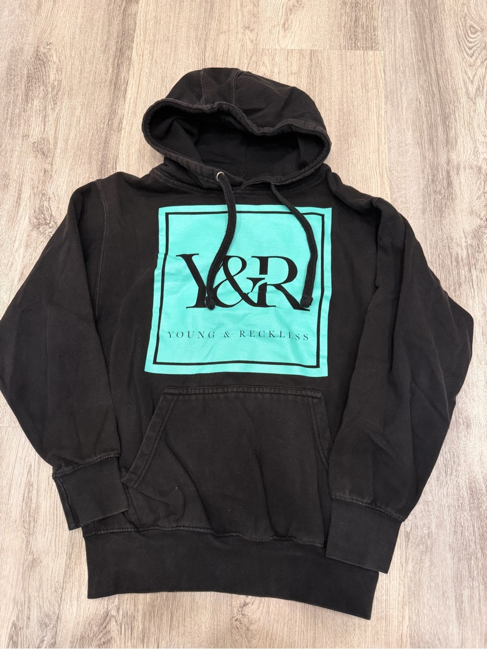 Young & Reckless Y&R Black Graphic Hoodie Small Streetwear